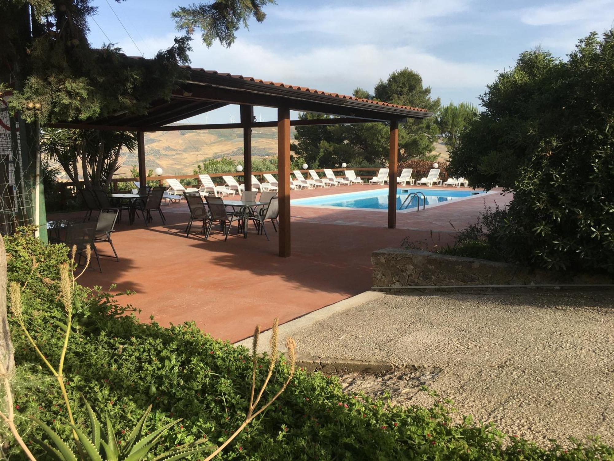 אגריג'נטו Agriturismo Bellajo - Ville Rustiche Con Piscina מראה חיצוני תמונה